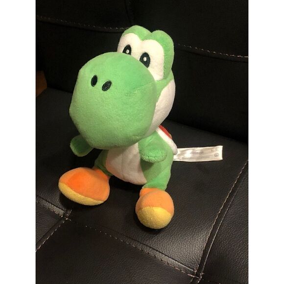 Super Mario Bros Yoshi Plushie Mario 5" - Picture 2 of 9